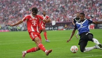 Bayern Munich vs Hamburger SV (23:30 – 13/09) | Xem lại trận đấu